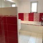 Holiday home Maison Elegante Proche Circuit, Terrasse & Parking Le Mans