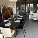 Maison Elegante Proche Circuit, Terrasse & Parking *