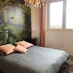 Holiday home Maison Elegante Proche Circuit, Terrasse & Parking