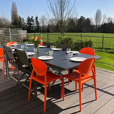 Maison Elegante Proche Circuit, Terrasse & Parking * Le Mans