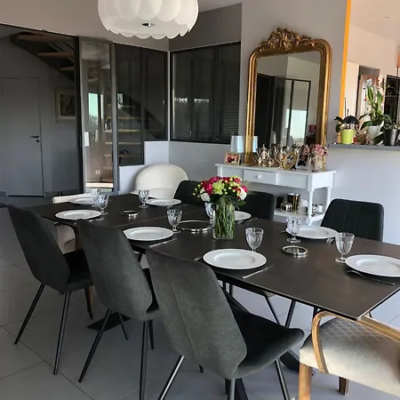 Maison Elegante Proche Circuit, Terrasse & Parking Ferienhaus *
