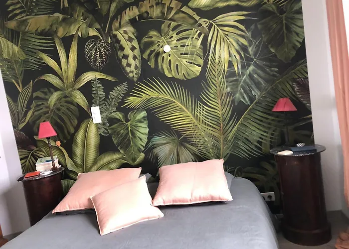 Maison Elegante Proche Circuit, Terrasse & Parking * Le Mans