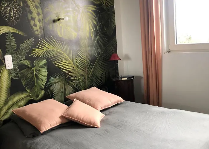 Maison Elegante Proche Circuit, Terrasse & Parking * Le Mans