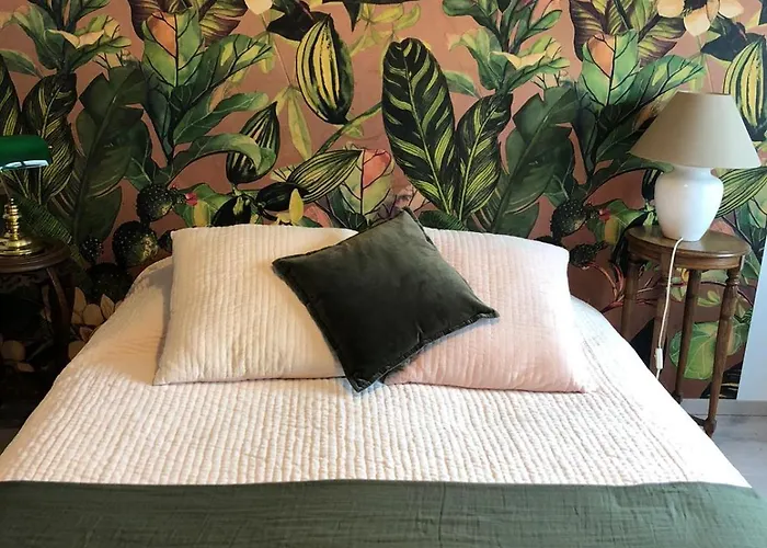 Maison Elegante Proche Circuit, Terrasse & Parking Ferienhaus Le Mans